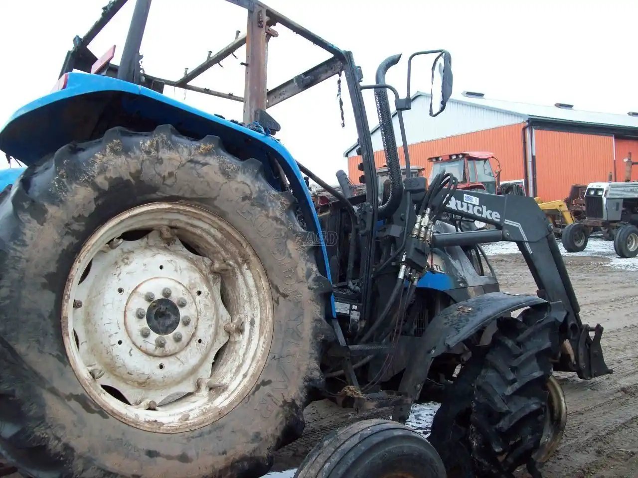 New Holland TL100A Tracteur
