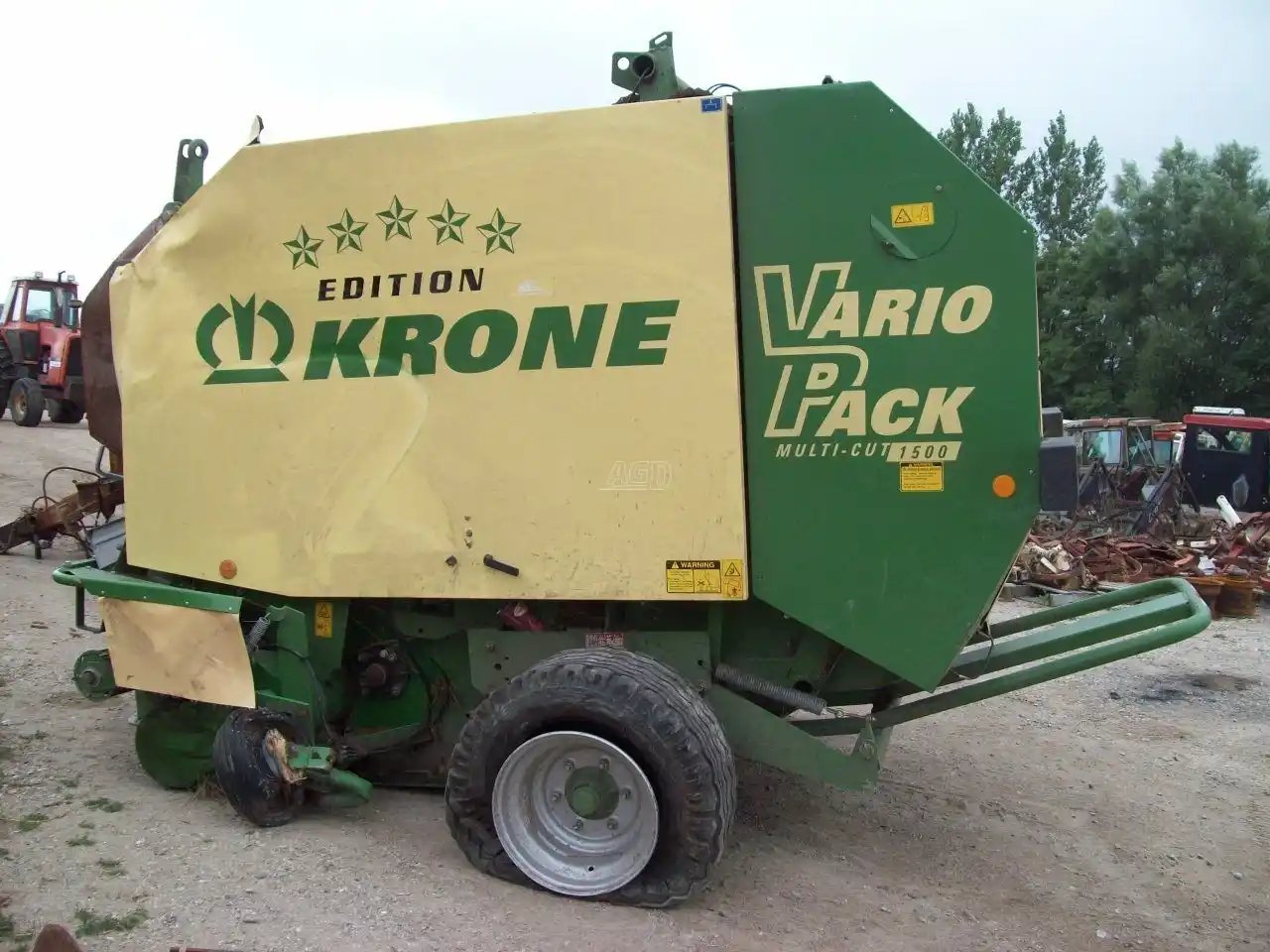 Krone VARIO PACK 1500 Presse à Balle Ronde