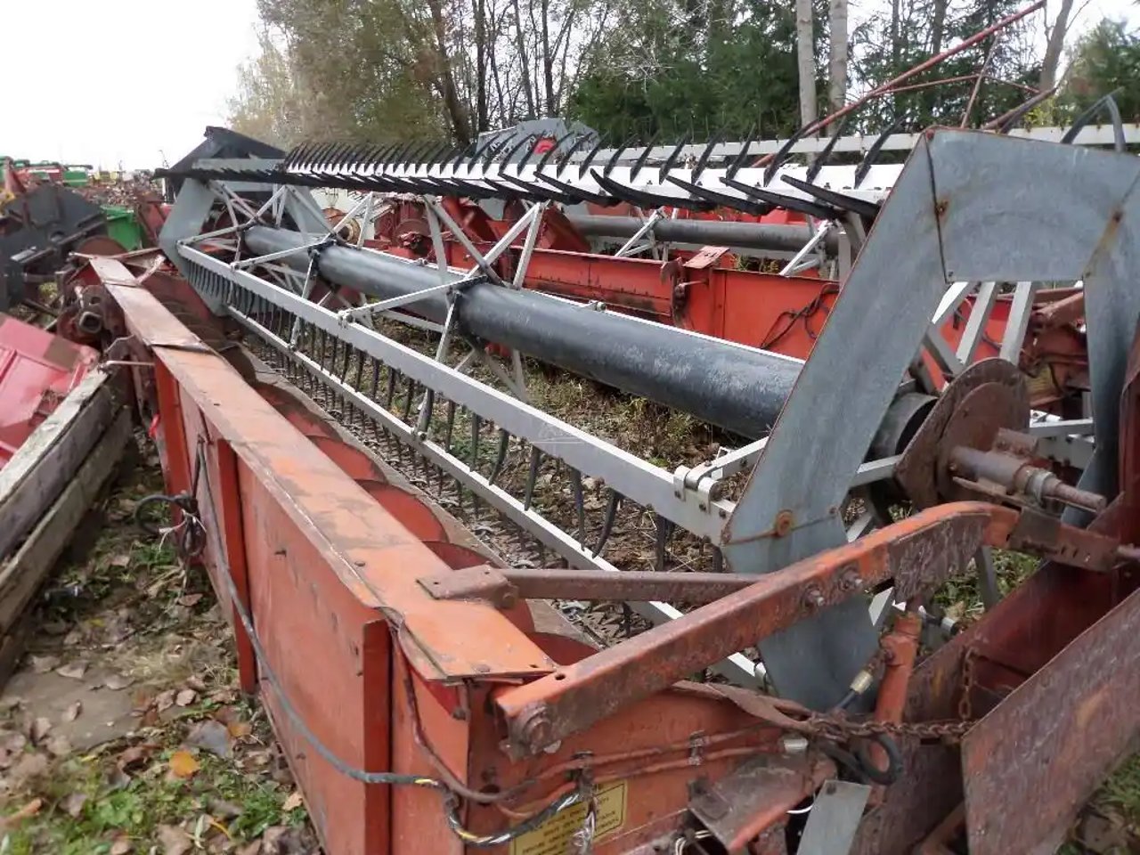 Massey Ferguson 1859 Header