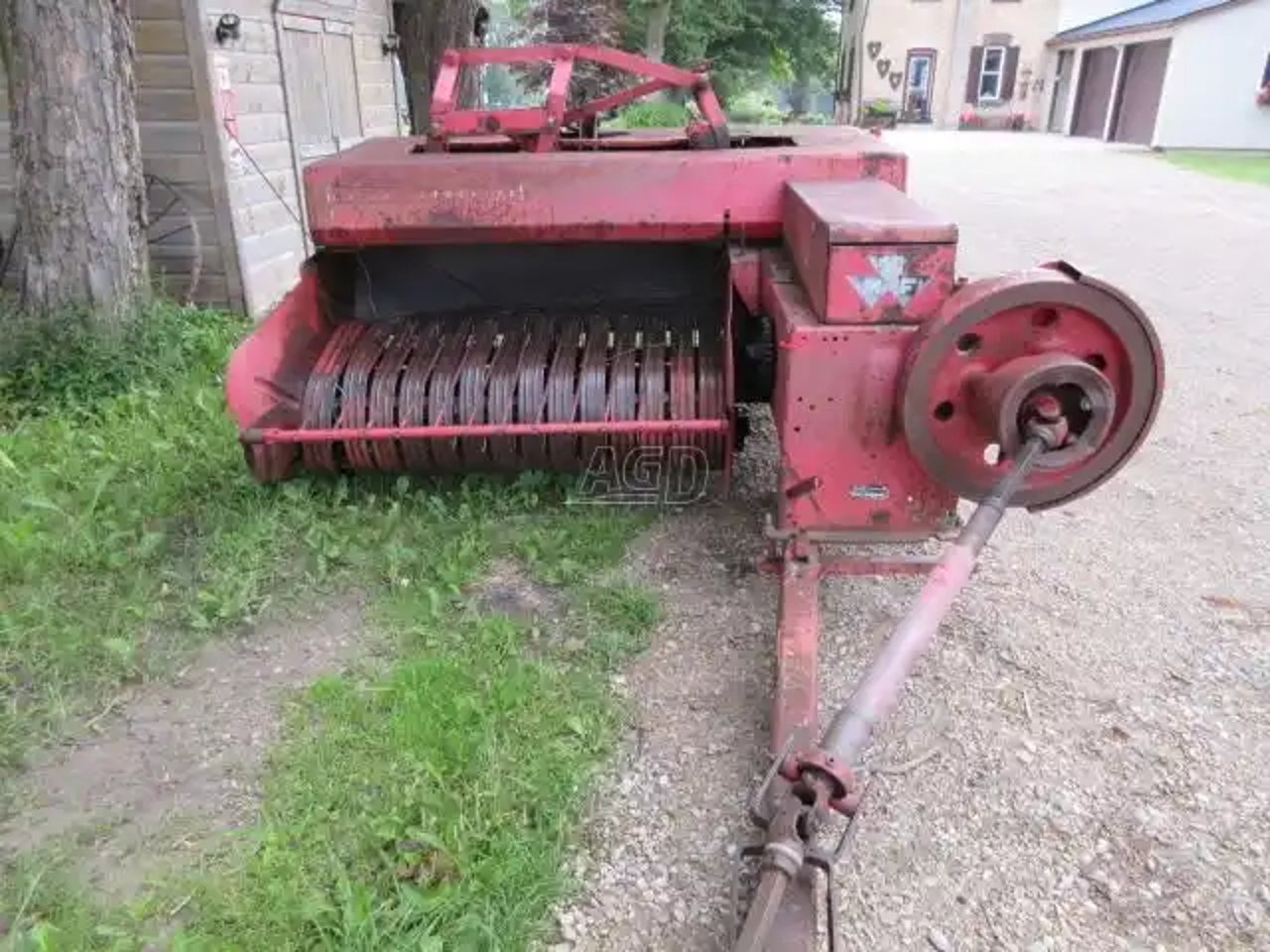 Massey Ferguson 12 presse à balle carrée - petite