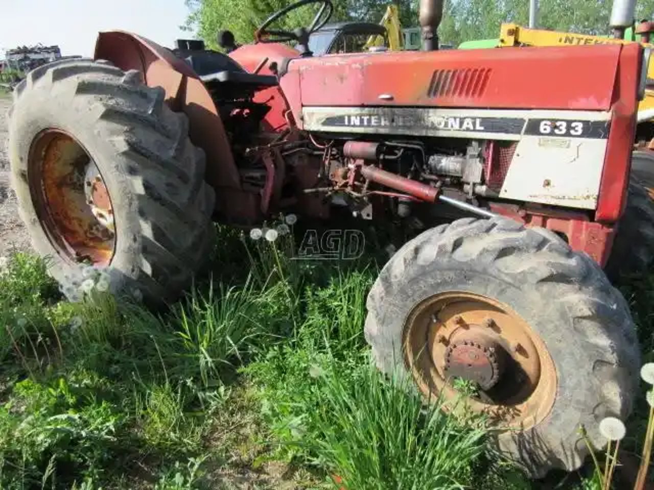International Harvester 633 Tracteur