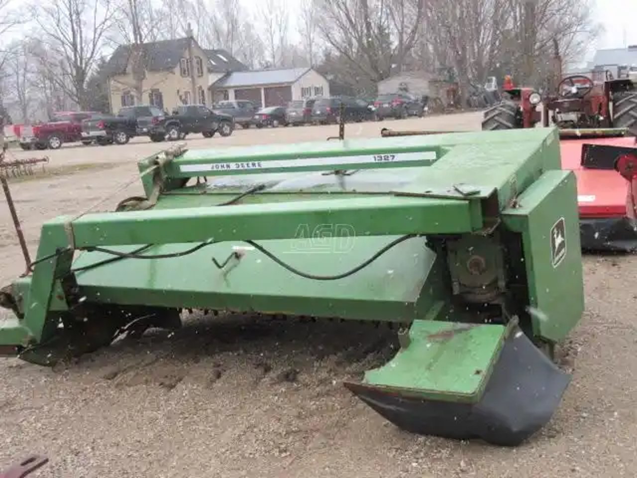 John Deere 1327 Faucheuse-conditionneuse à disques