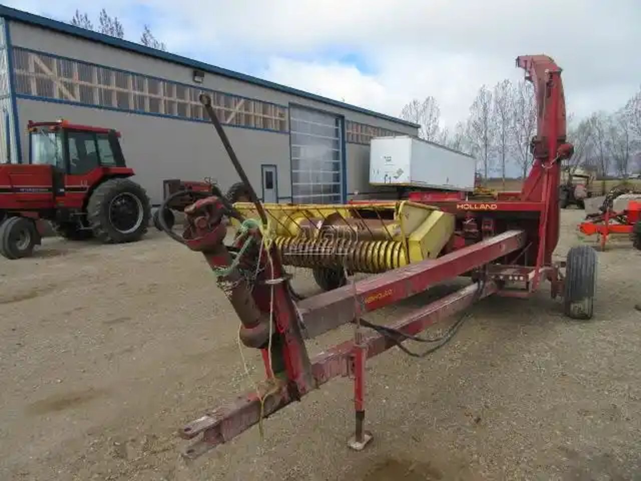 New Holland 890 tête d'abattage-ébranchage