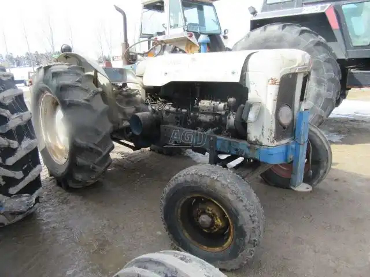 Ford SUPER MAJOR Tracteur