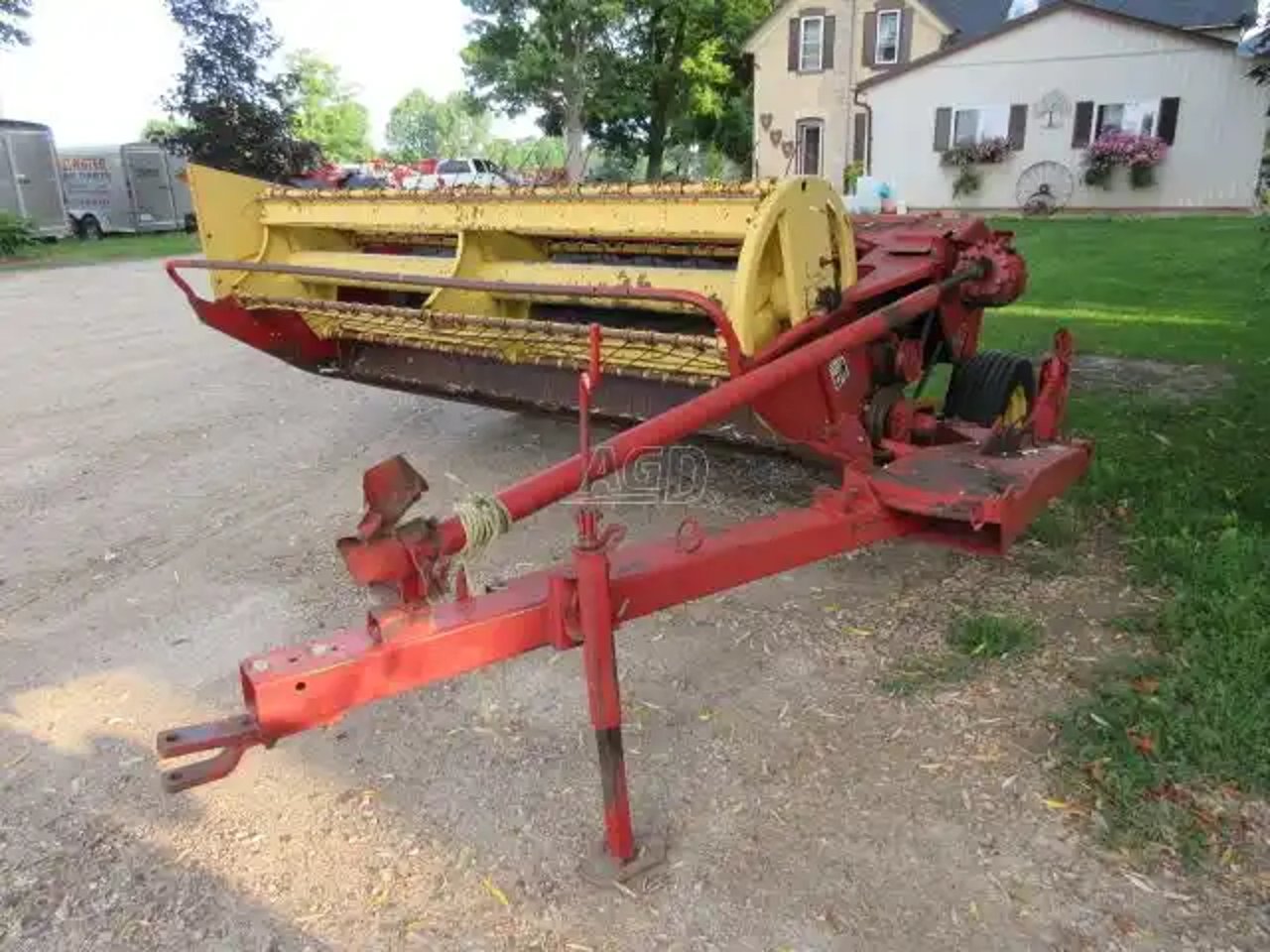 New Holland 488 Faucheuse-conditionneuse
