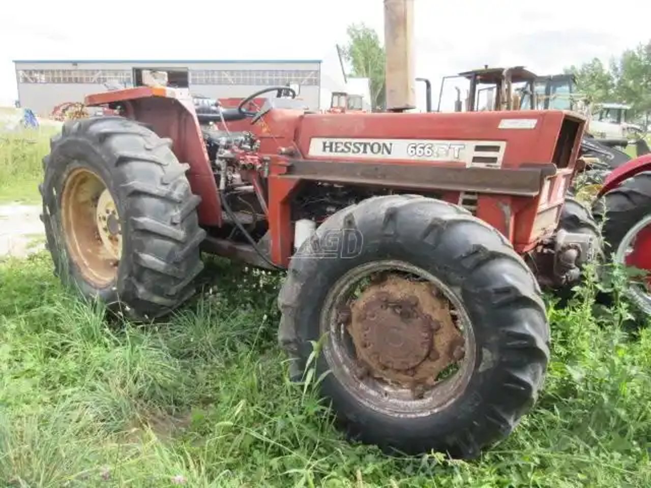 1986 Hesston 666 Tracteur