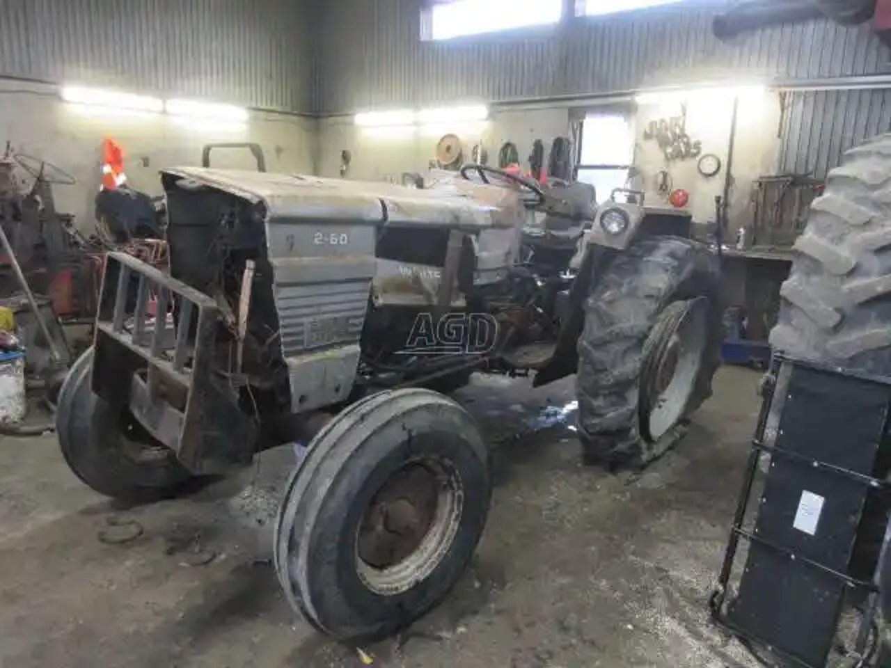 1976 White 2-60 Tracteur