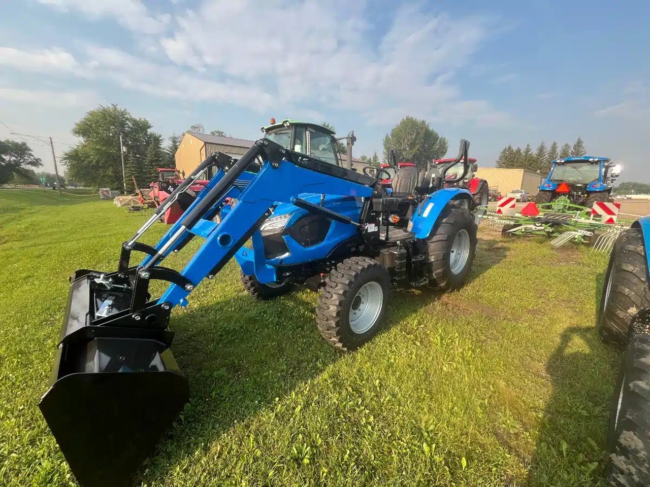 2025 LS Tractor MT463PS Tracteur