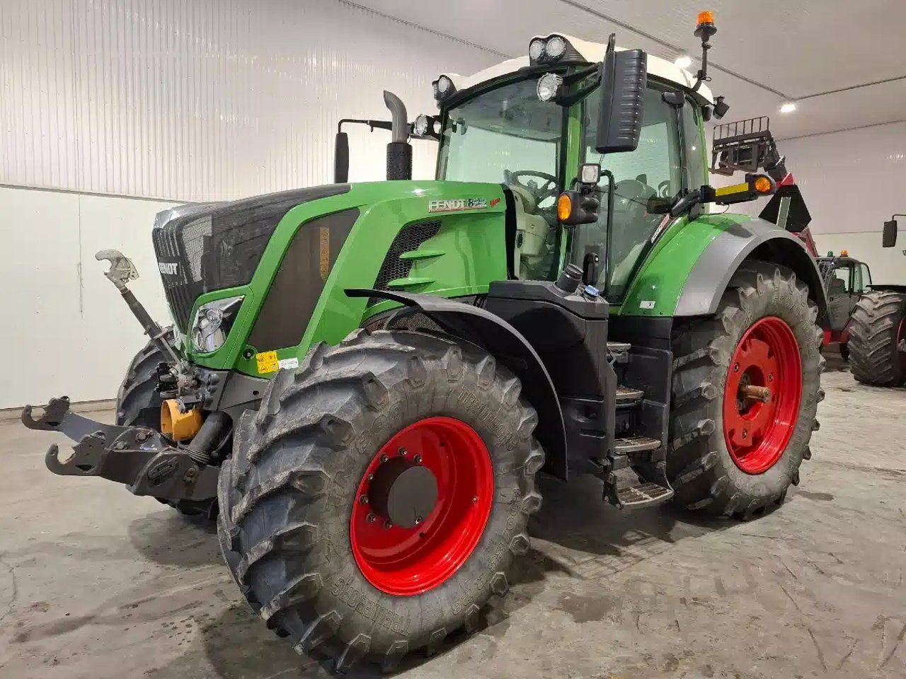 2022 Fendt 822 VARIO Tracteur