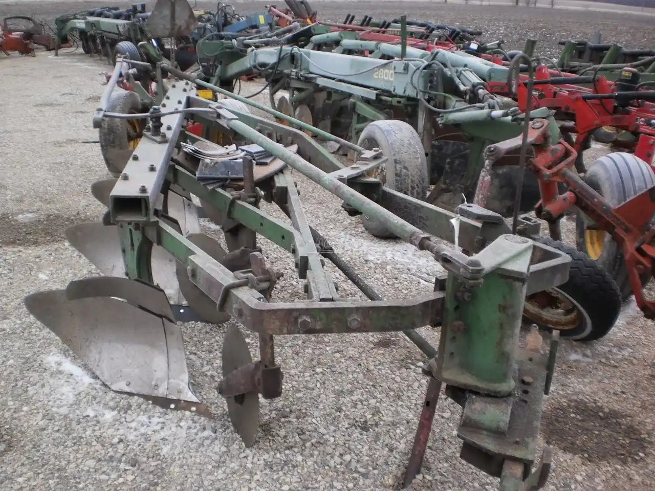John Deere 145 Charrue