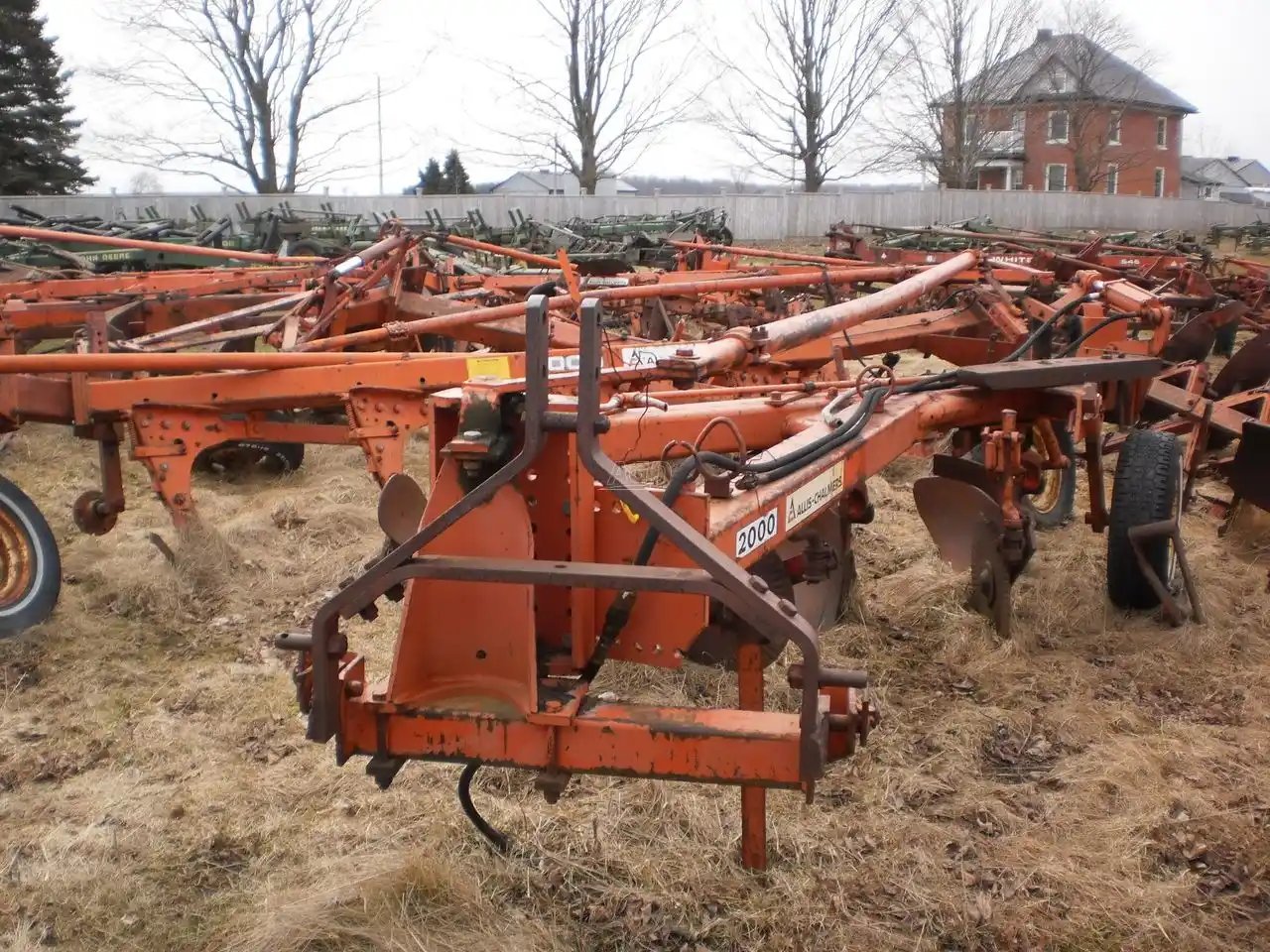 Allis Chalmers 2000 Charrue