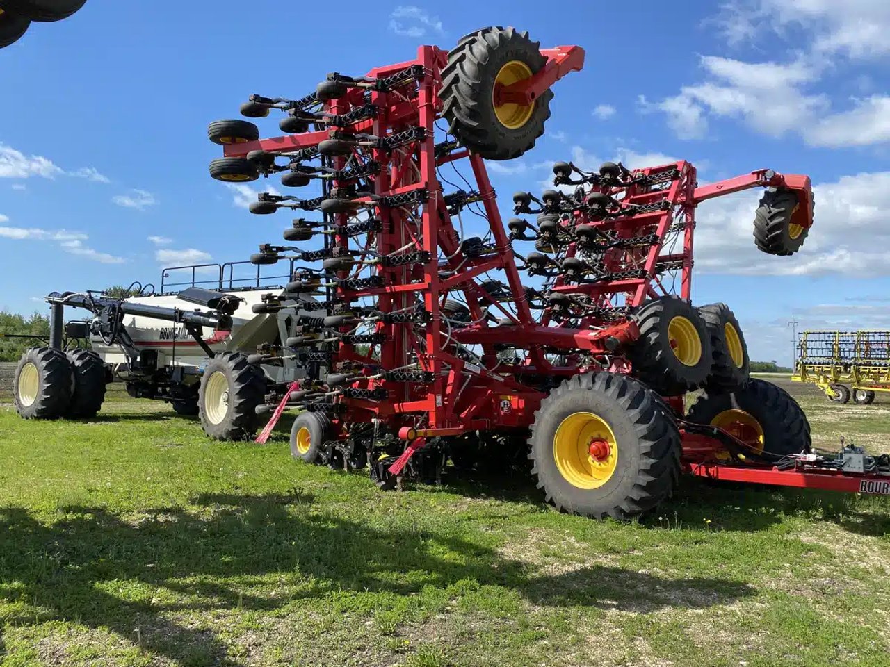 2016 Bourgault 3320-86 Semoir à air