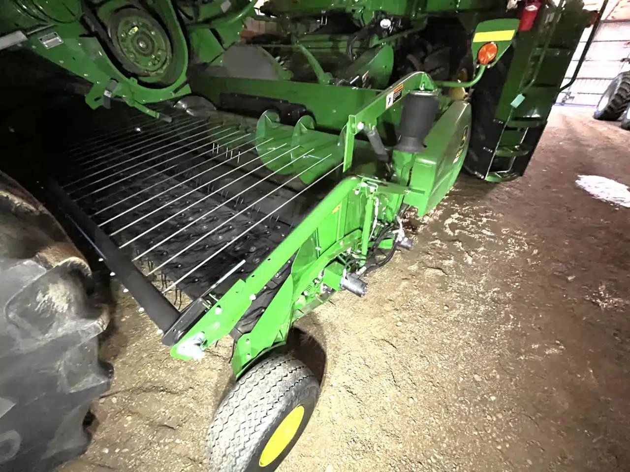 2019 John Deere 615P Nez - Ramasseur