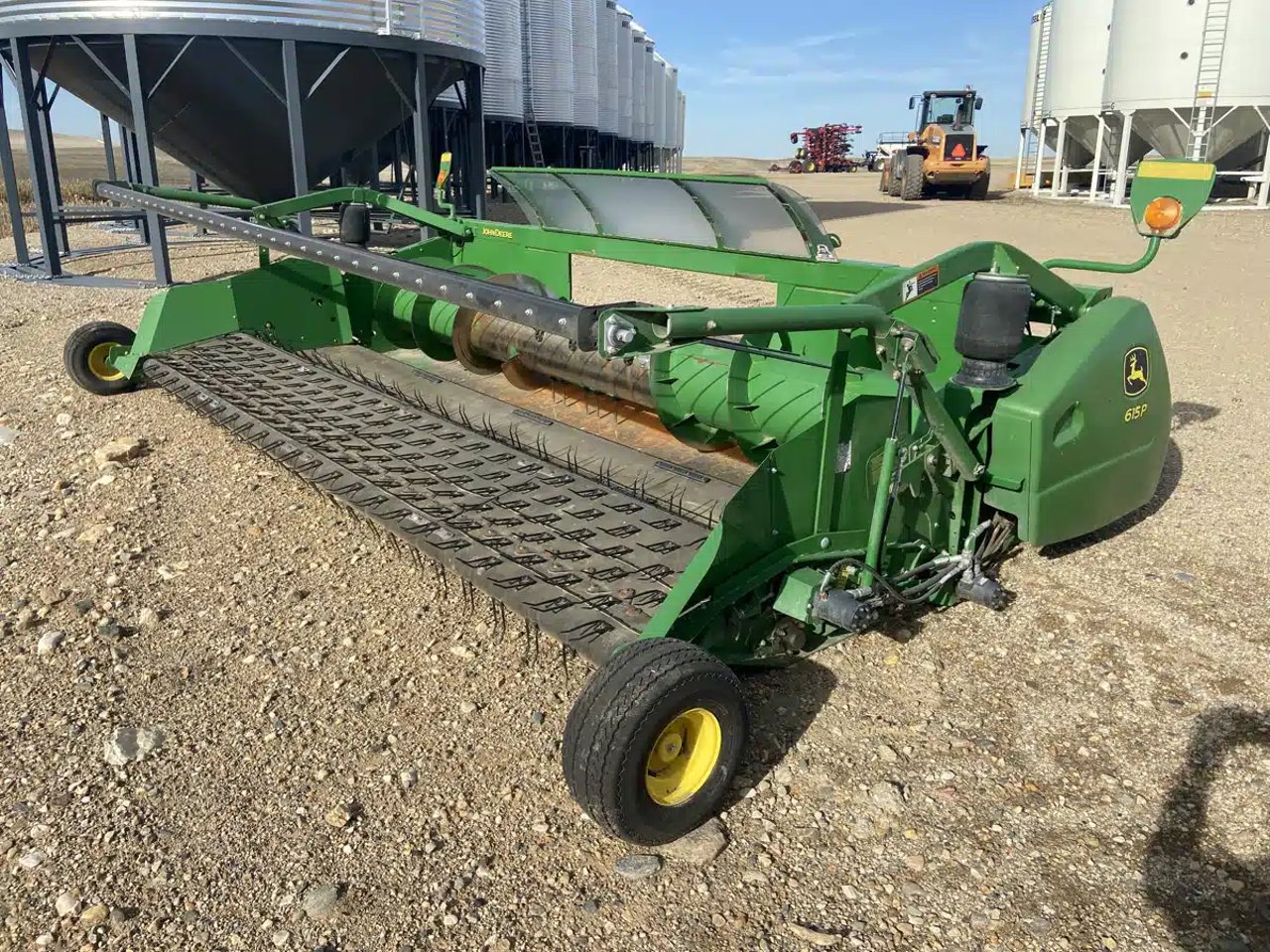 2016 John Deere 615P Nez - Ramasseur
