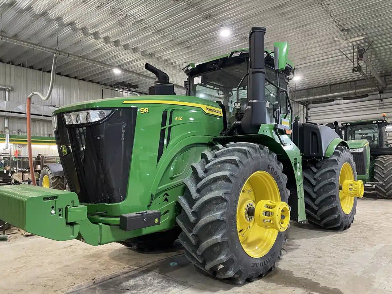 2025 John Deere 9R 640 Tracteur