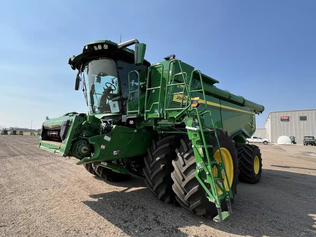 2024 John Deere X9 1000 Batteuse
