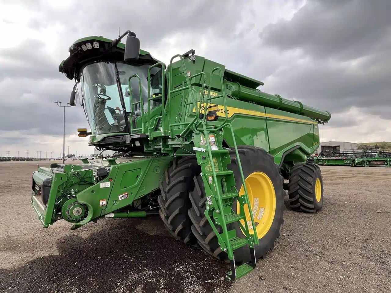 2024 John Deere X9 1000 Batteuse