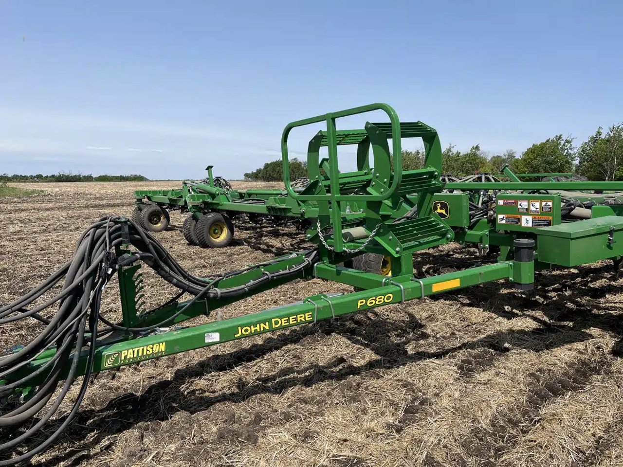 2023 John Deere P680 Semoir à air