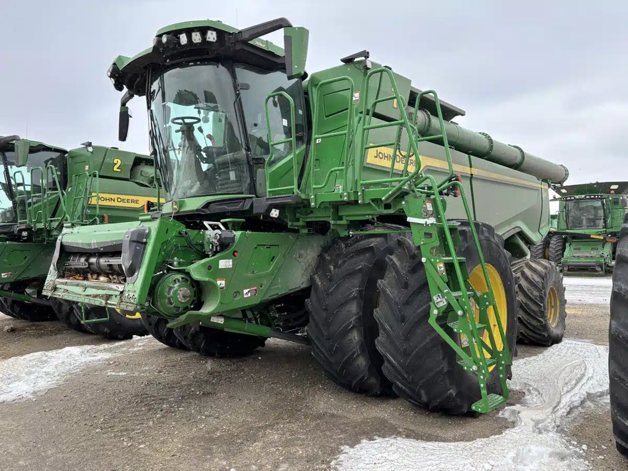 2023 John Deere X9 1000 Batteuse