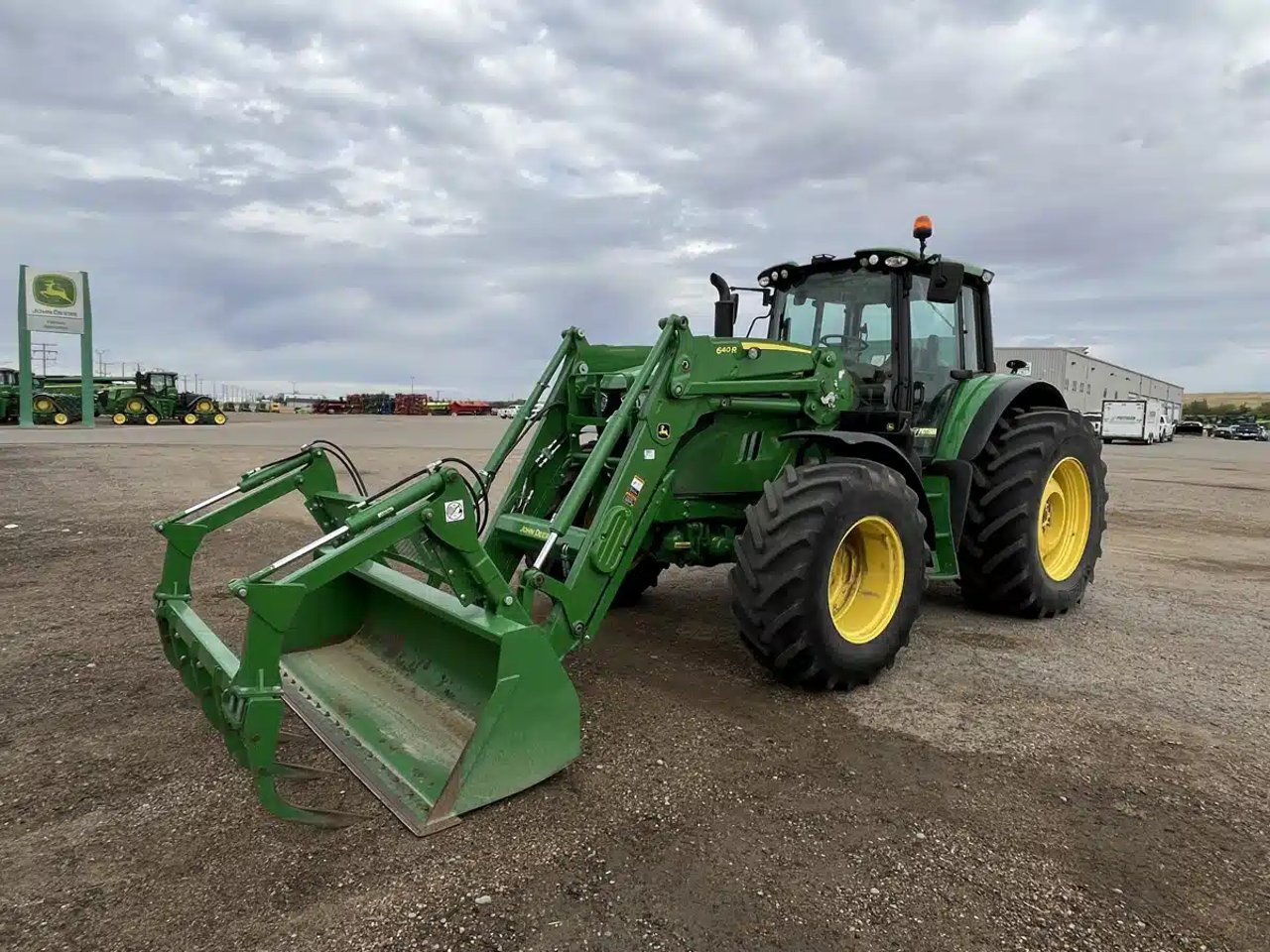 2023 John Deere 6155M Tracteur
