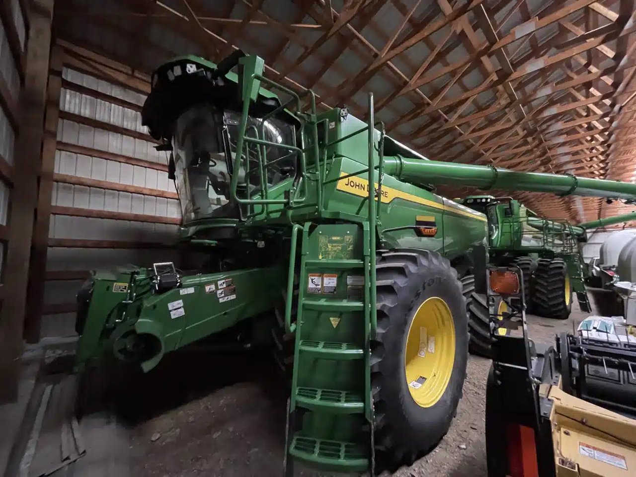 2025 John Deere S7 800 Batteuse