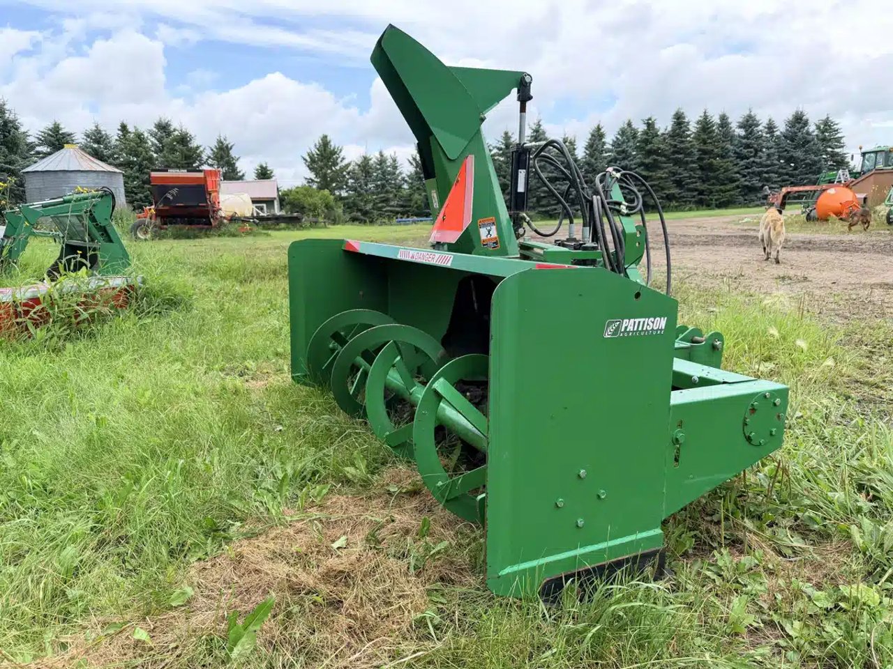 2022 Frontier SB1184 Tracteur