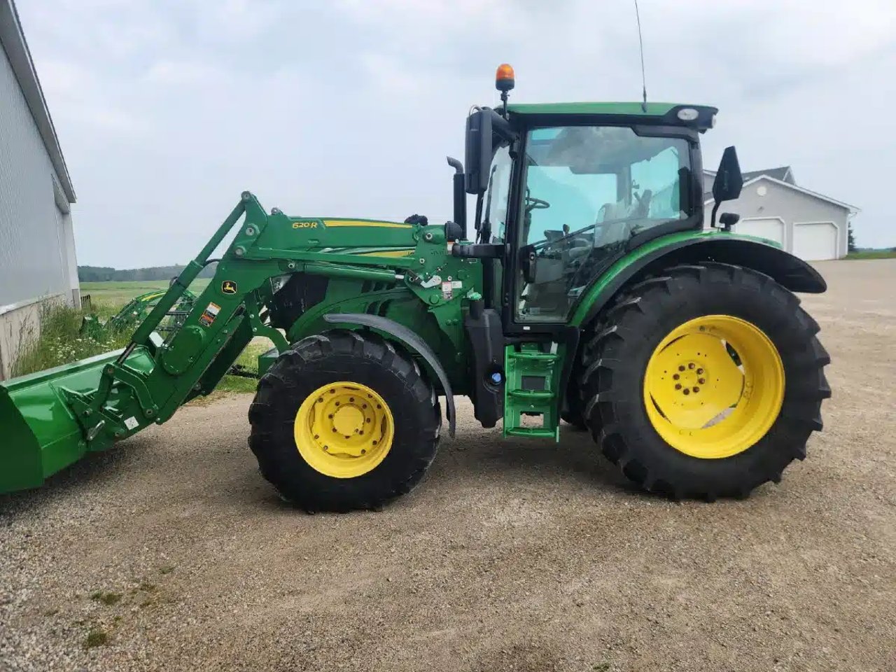 2018 John Deere 6130R Tracteur