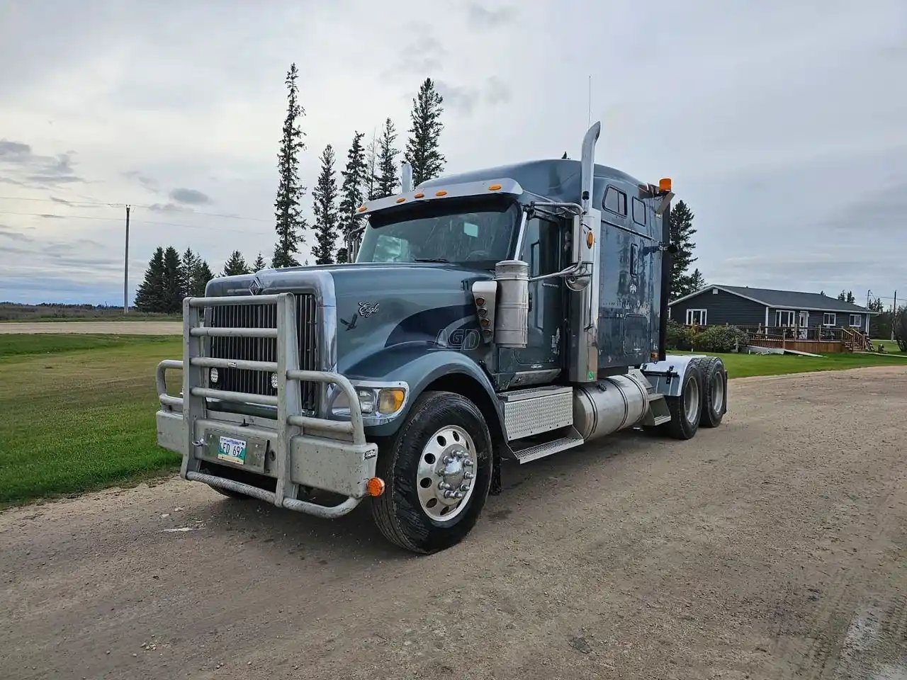 2005 International 9900i Camion dix roues