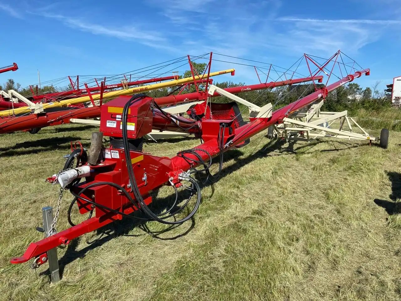2026 Farm King 1070 Vis à grain
