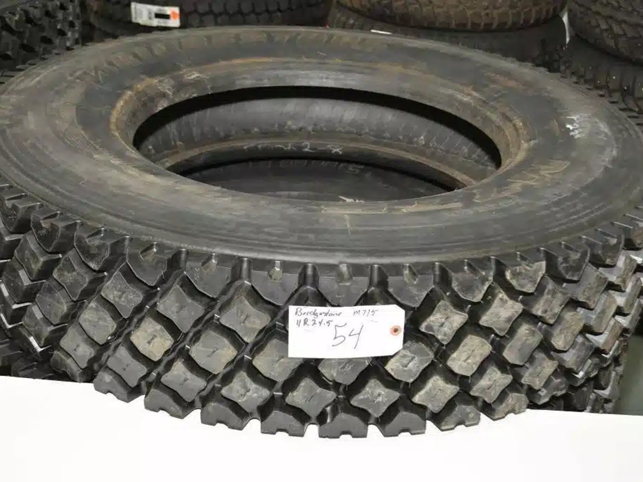 11R22.5 Pneus