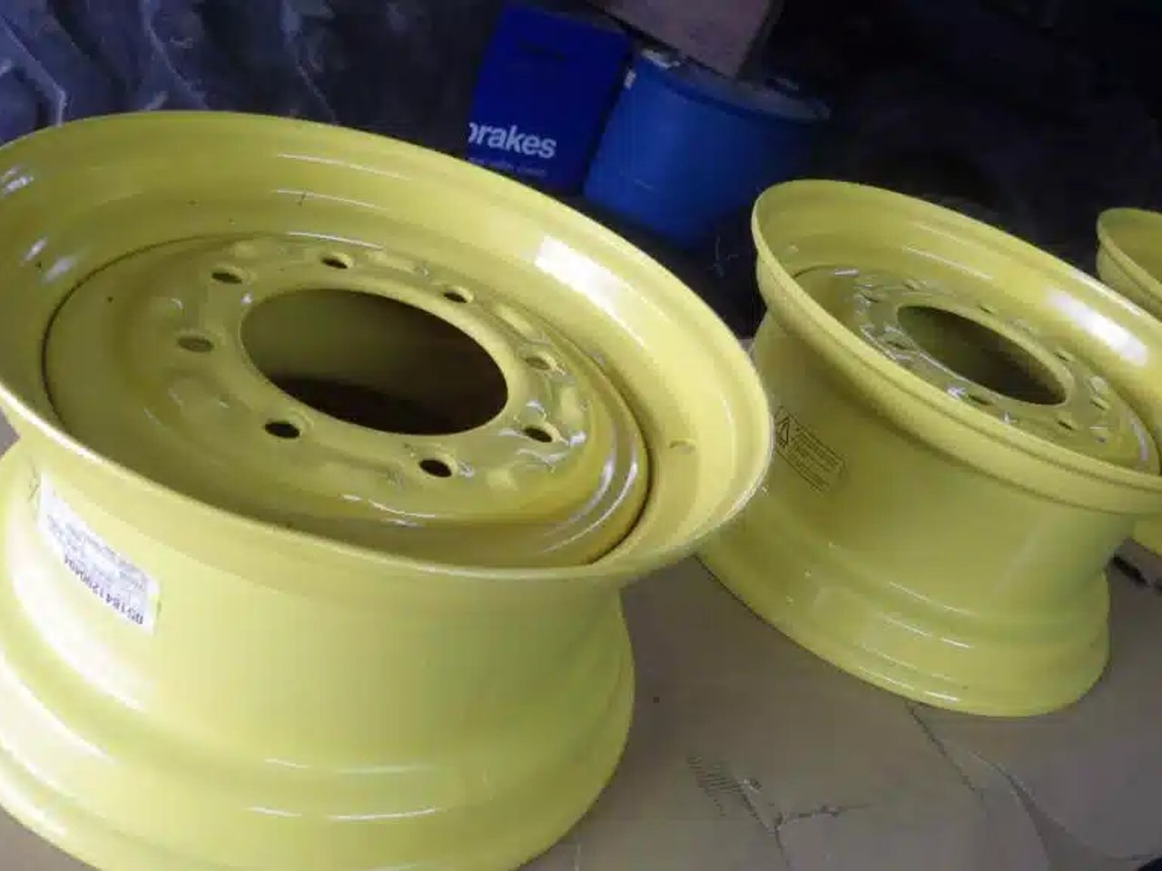 16.5 Pneus et roues