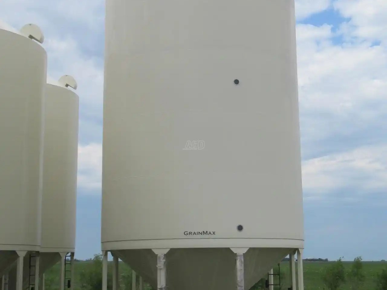 2026 Meridian GM6400 Réservoir à grain