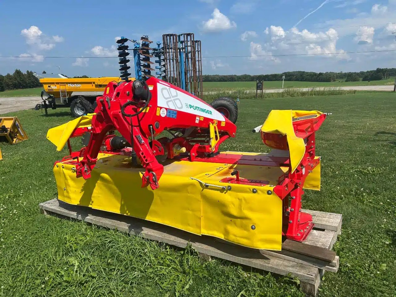 Pottinger NOVACAT 301 ALPHA PRO Faucheuse-conditionneuse à disques