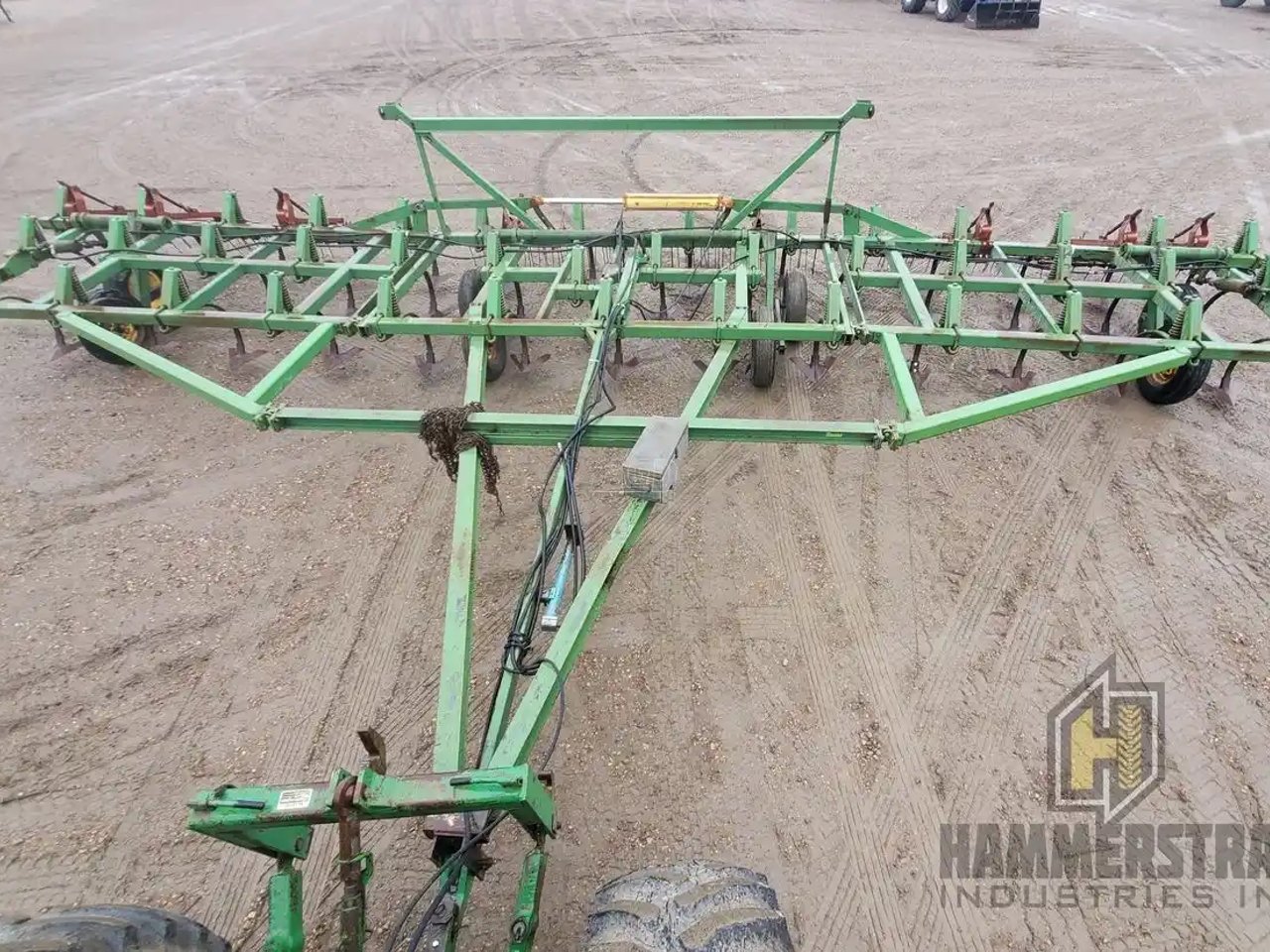 John Deere E1600 Cultivateur