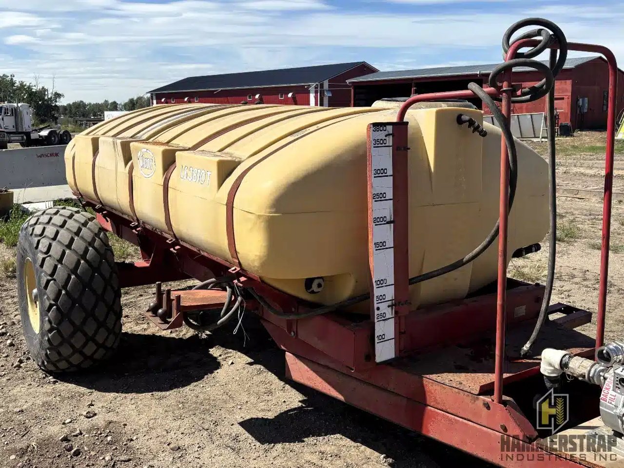 Vicon 3810T 3800L Mobile Tree & Fire Water Tank Trailer remorque - citerne