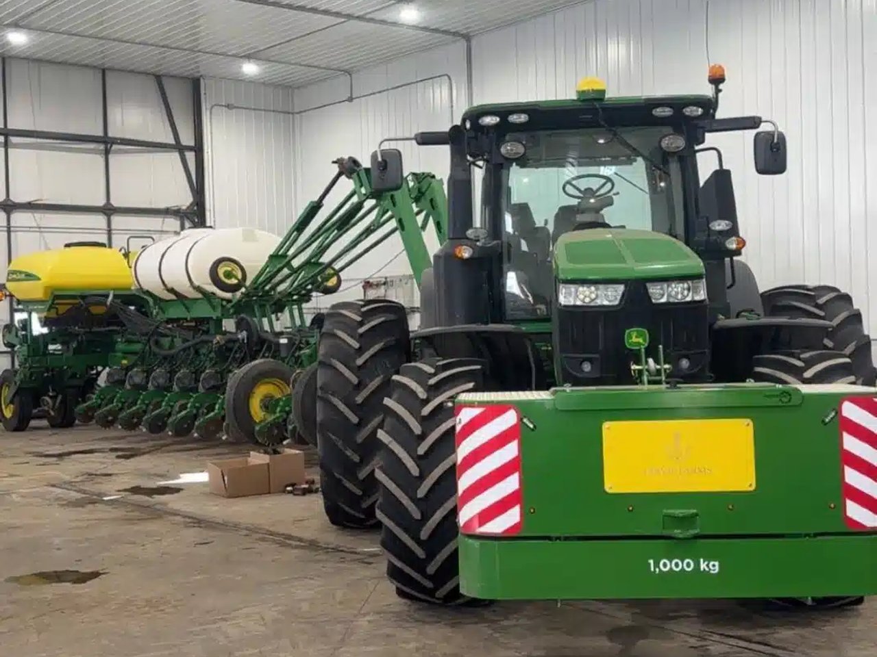 New Patterson Equipment Tractor Box/Weight Pesée