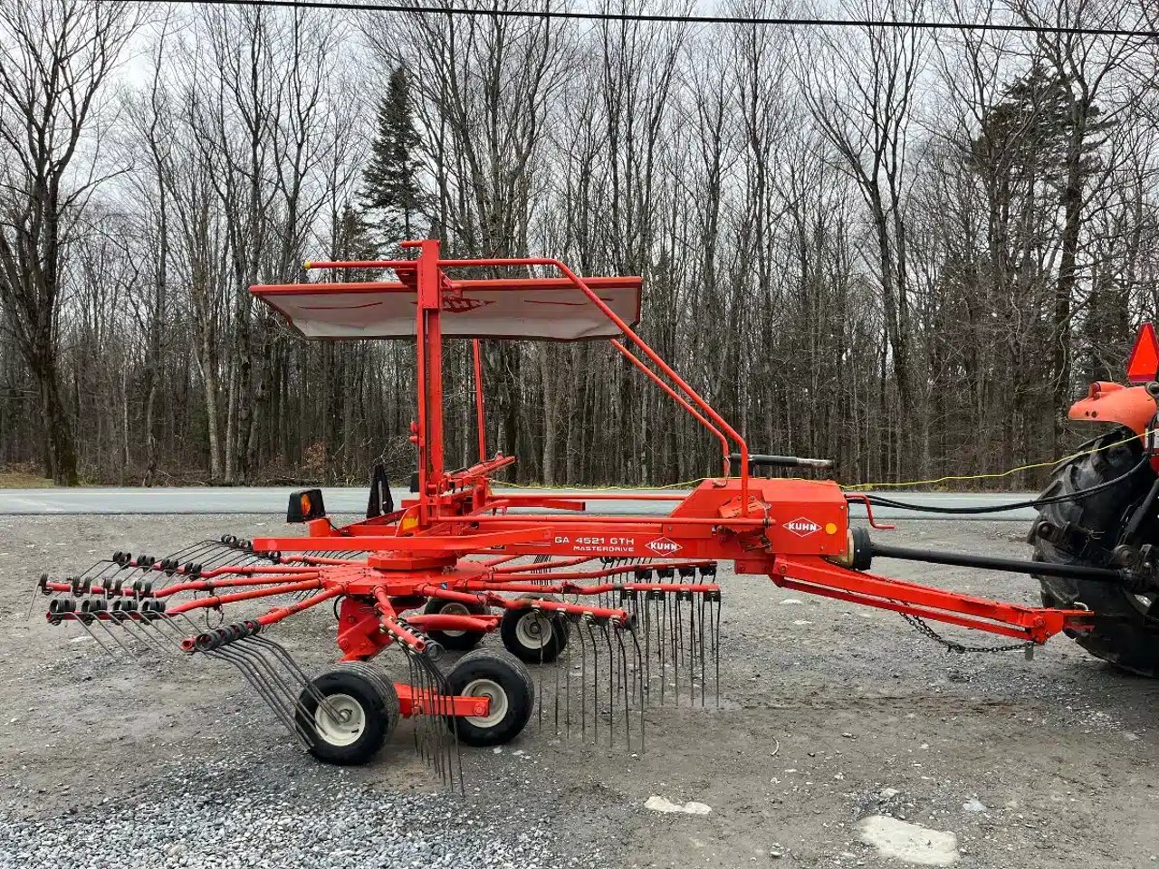 2005 Kuhn GA 4521 GTH râteau
