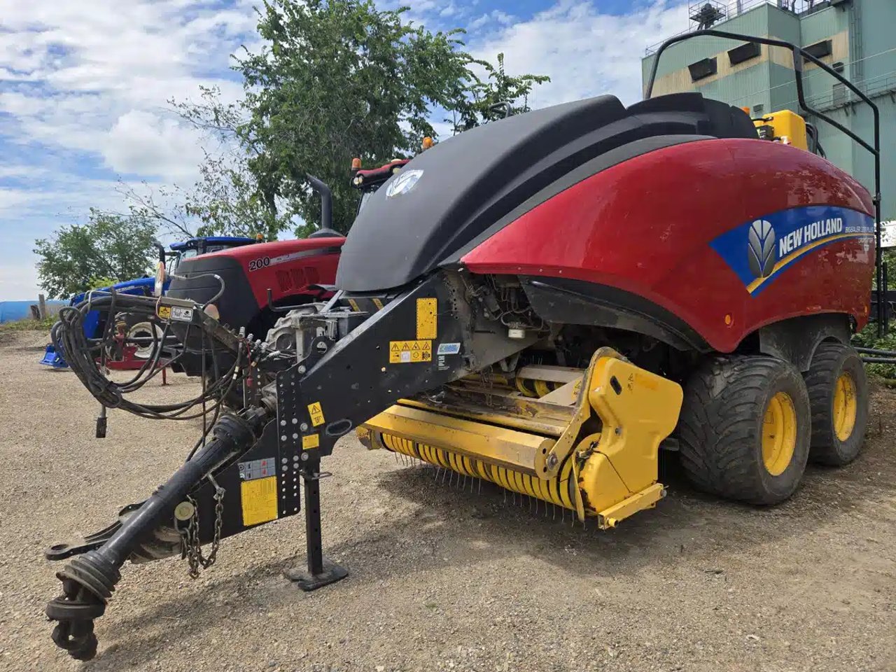 2019 New Holland BIG BALER 330R PLUS Presse à Balle Carrée/Large