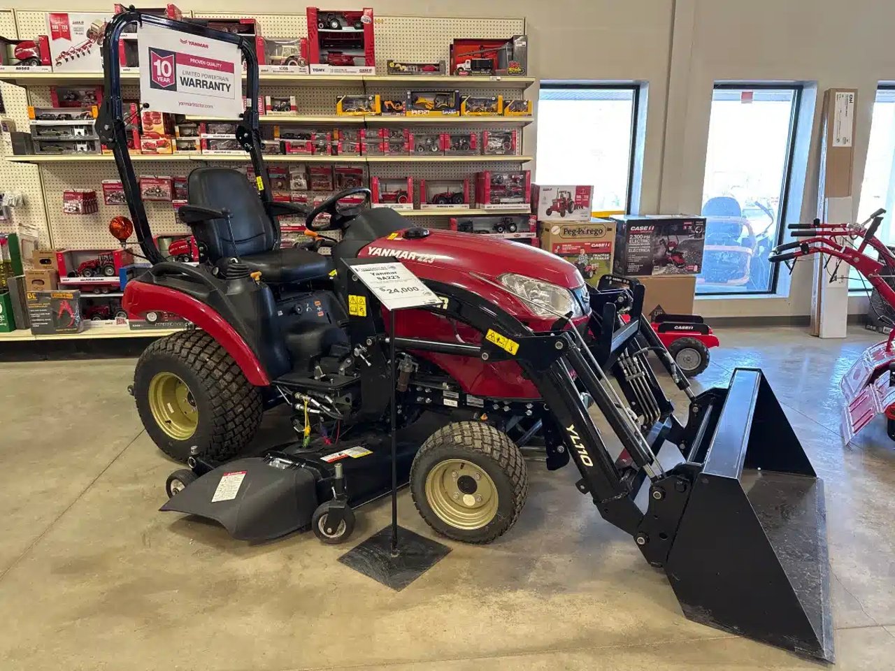 2023 Yanmar SA223 Tracteur