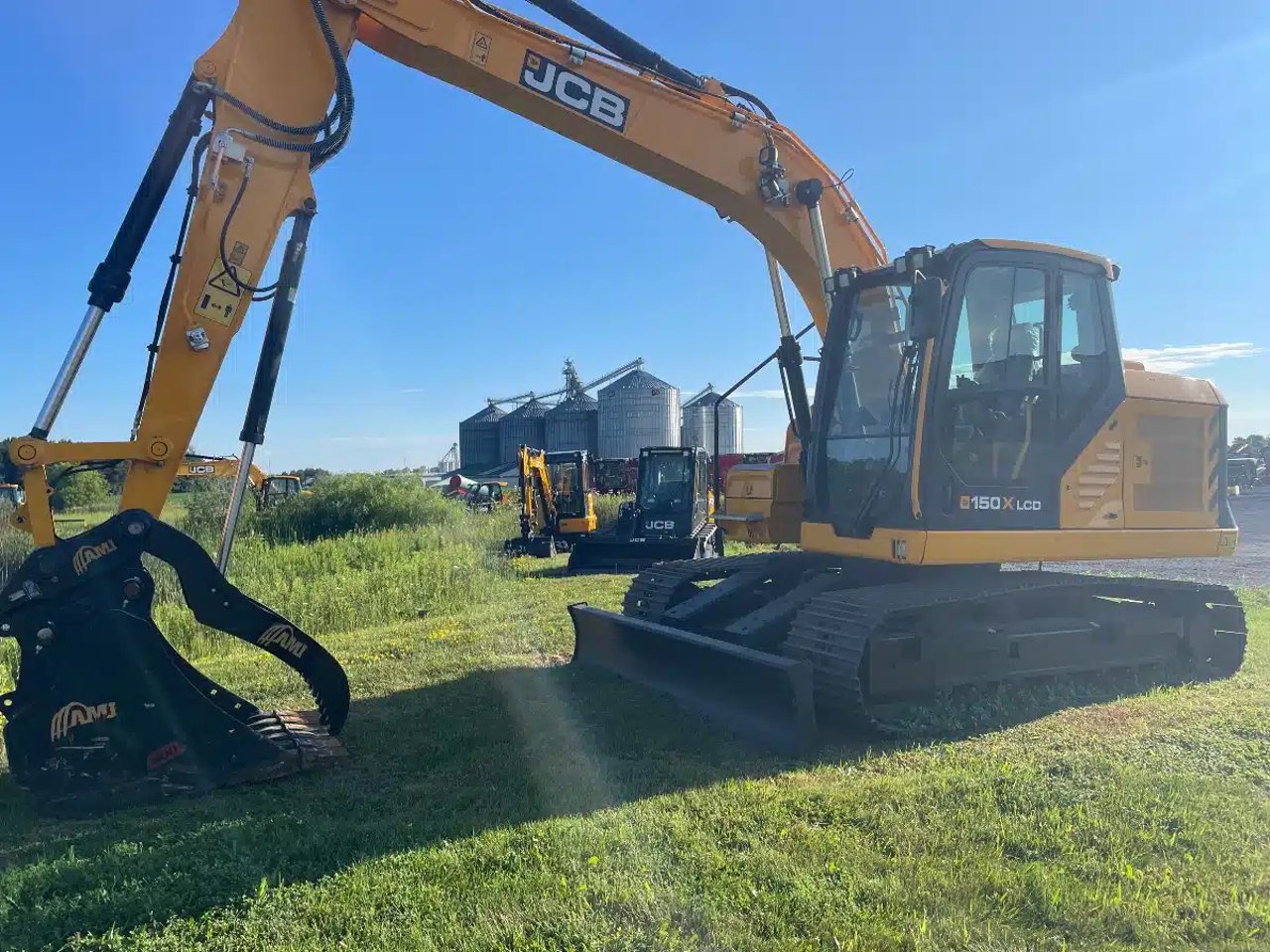 2025 JCB 150X Excavatrice