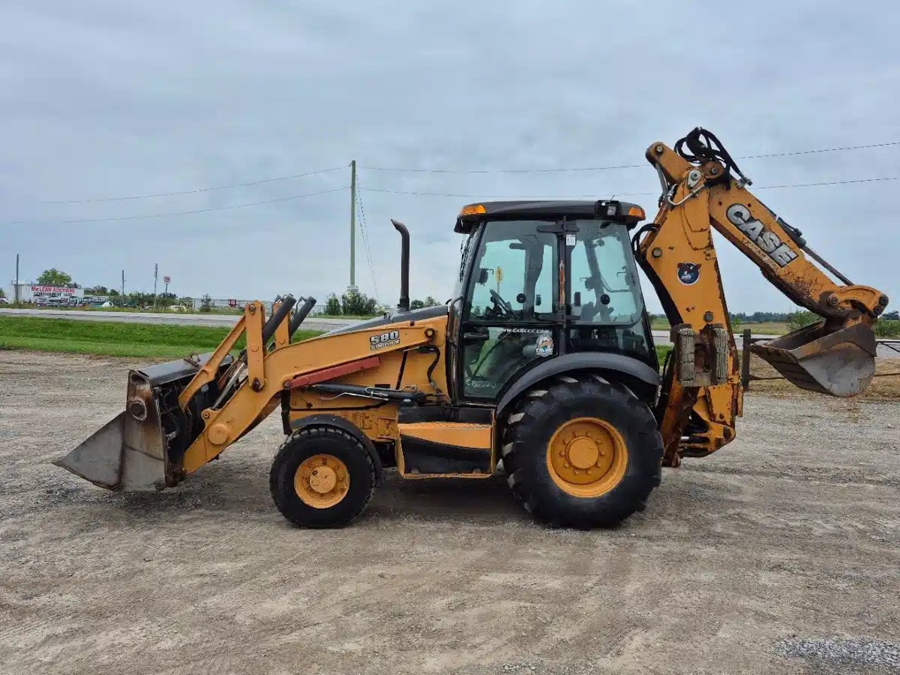 2012 Case 580 SUPER N Rétrocaveuse