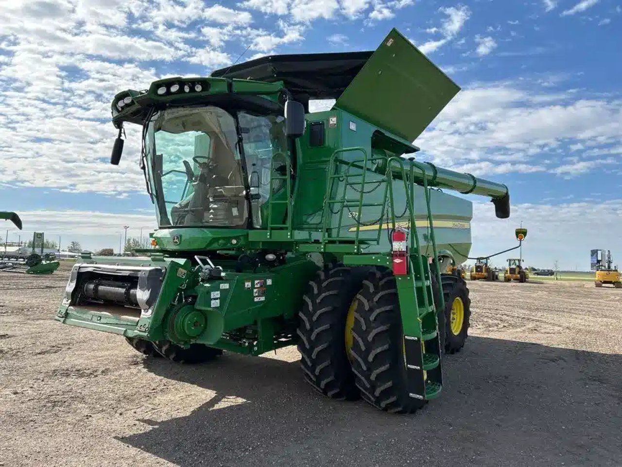 2021 John Deere S770 Batteuse
