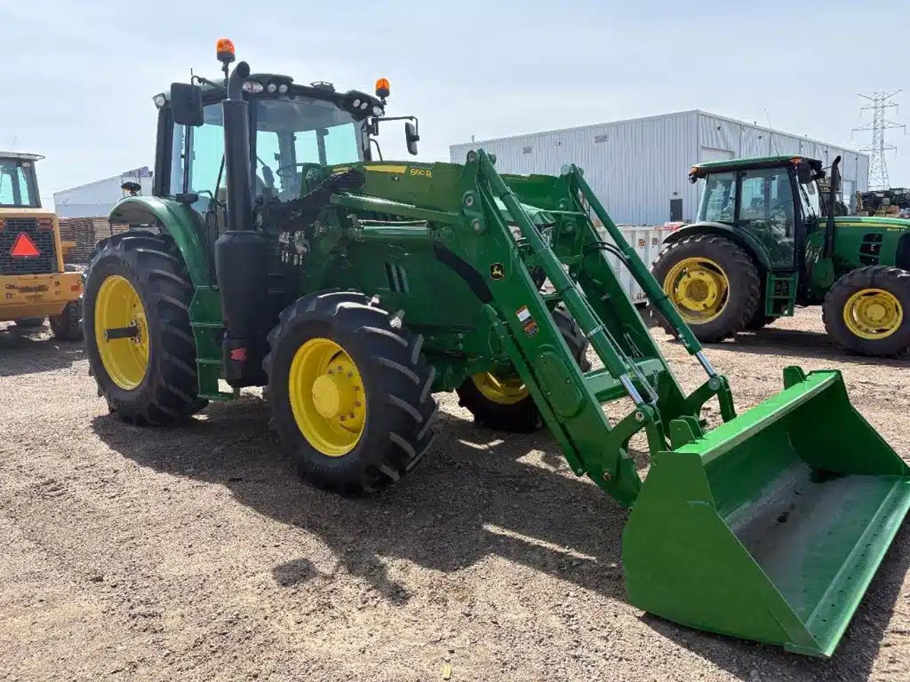 2023 John Deere 6155M Tracteur
