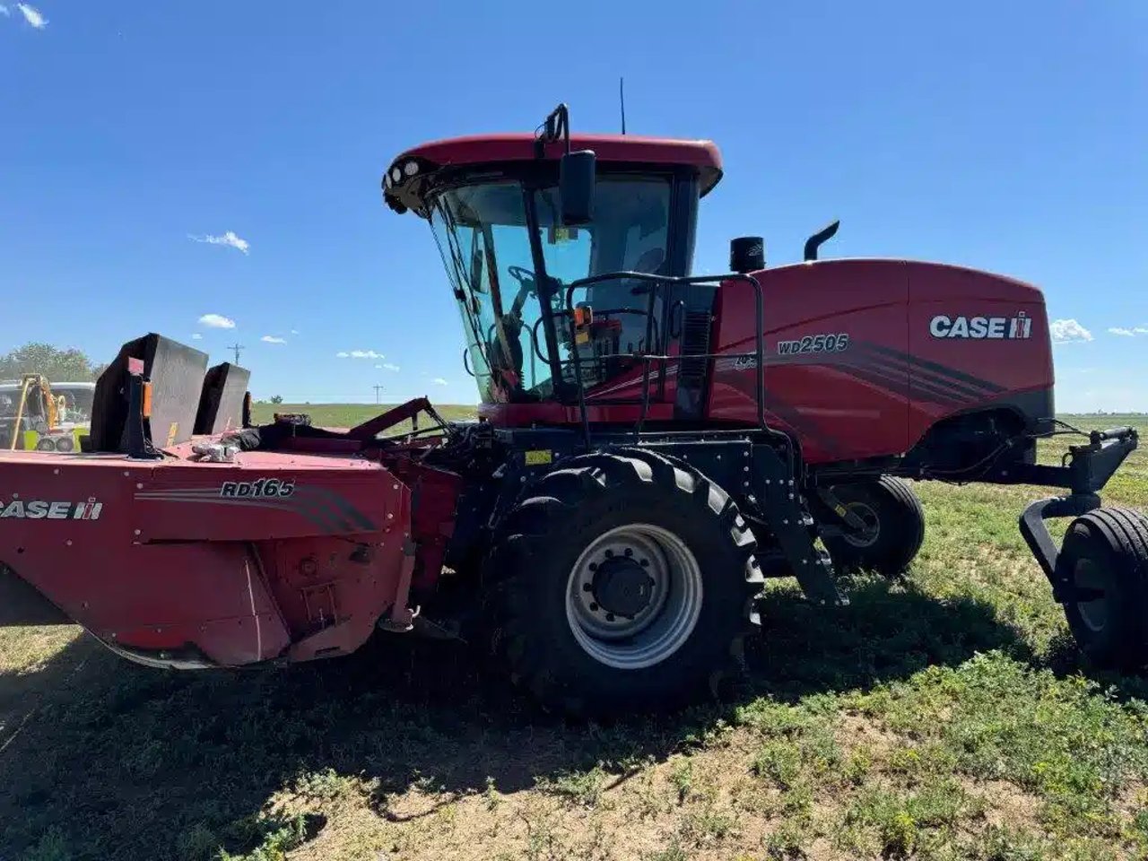 2023 Case IH WD2505 Andaineur