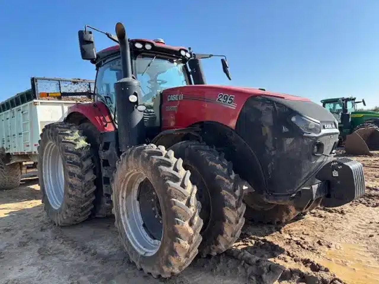 2025 Case IH MAGNUM 295 Tracteur