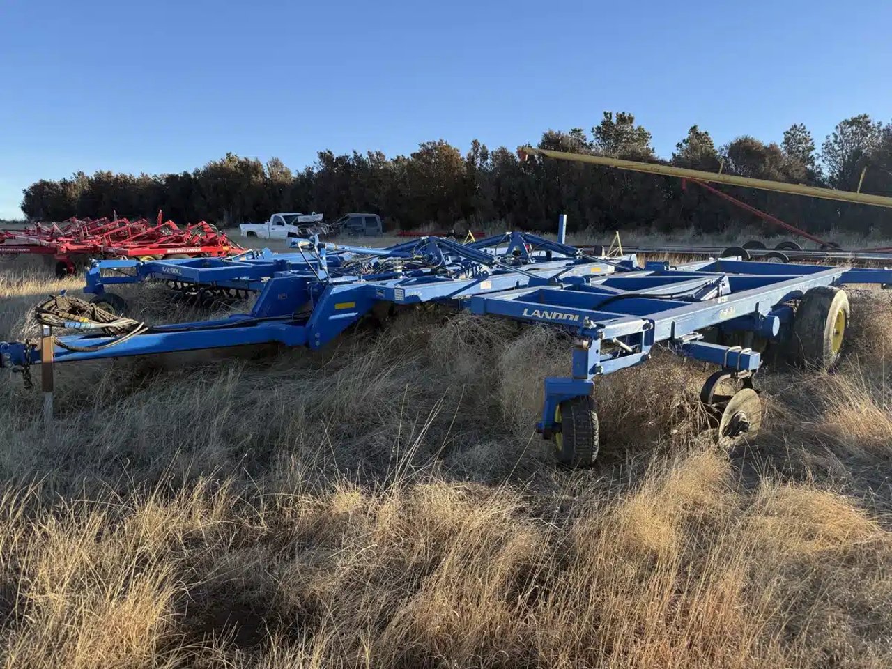 2016 Landoll 7431 Labour vertical