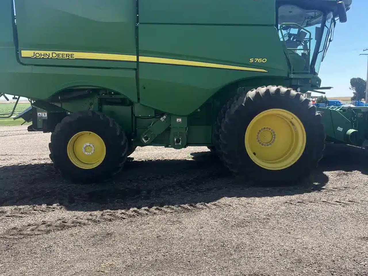 2019 John Deere S760 Batteuse