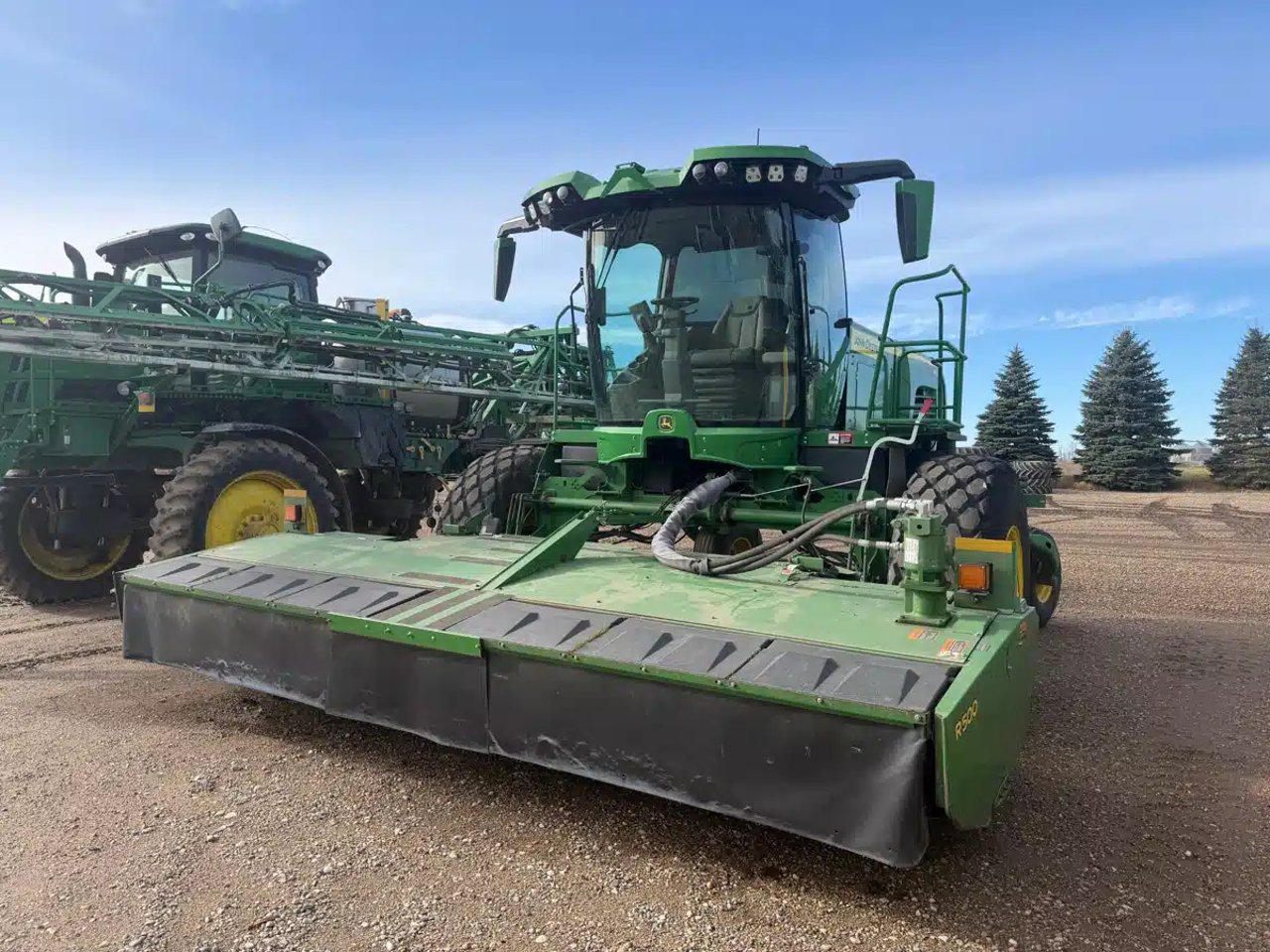 2024 John Deere W235 Andaineur