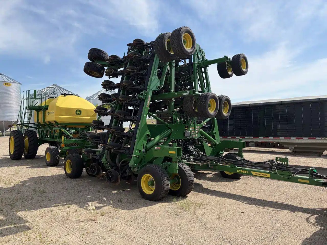 2025 John Deere N560 Semoir à air