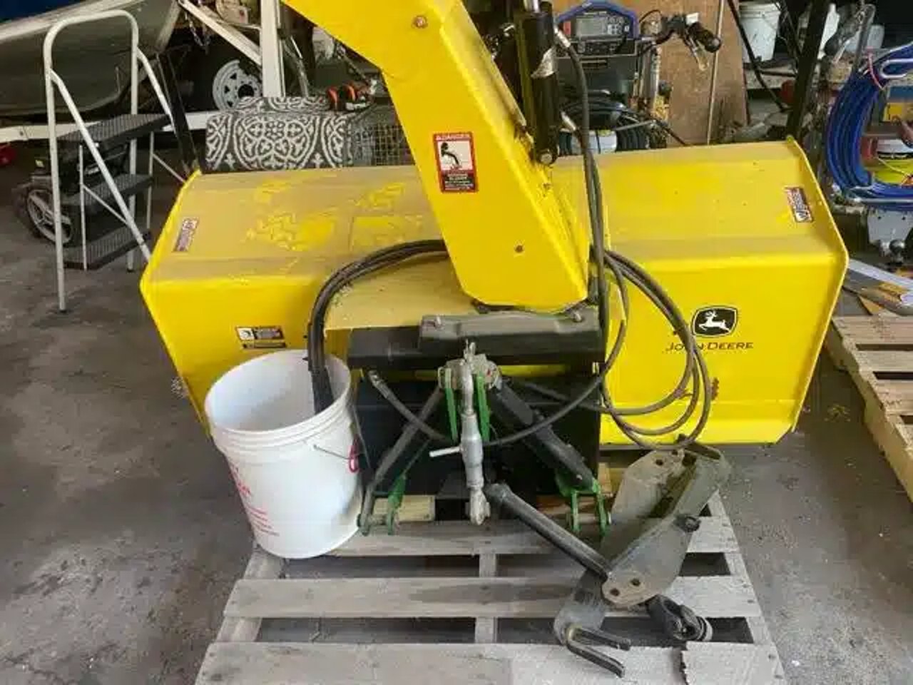 2014 John Deere 59" HD Snowblower Souffleur à neige